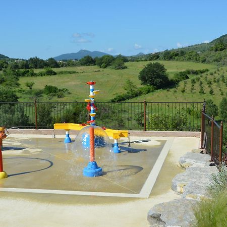 ホテル Domaine De Chadeyron ラゴルス エクステリア 写真