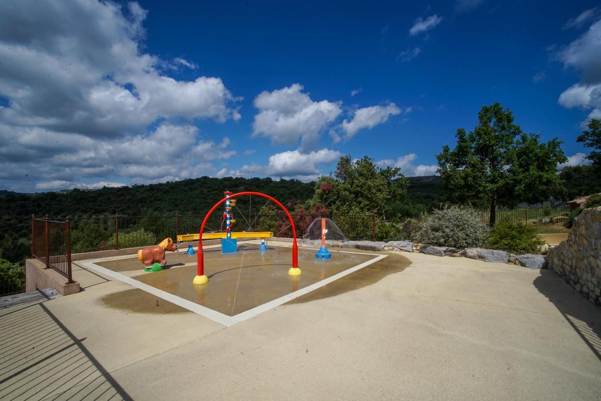 ホテル Domaine De Chadeyron ラゴルス エクステリア 写真