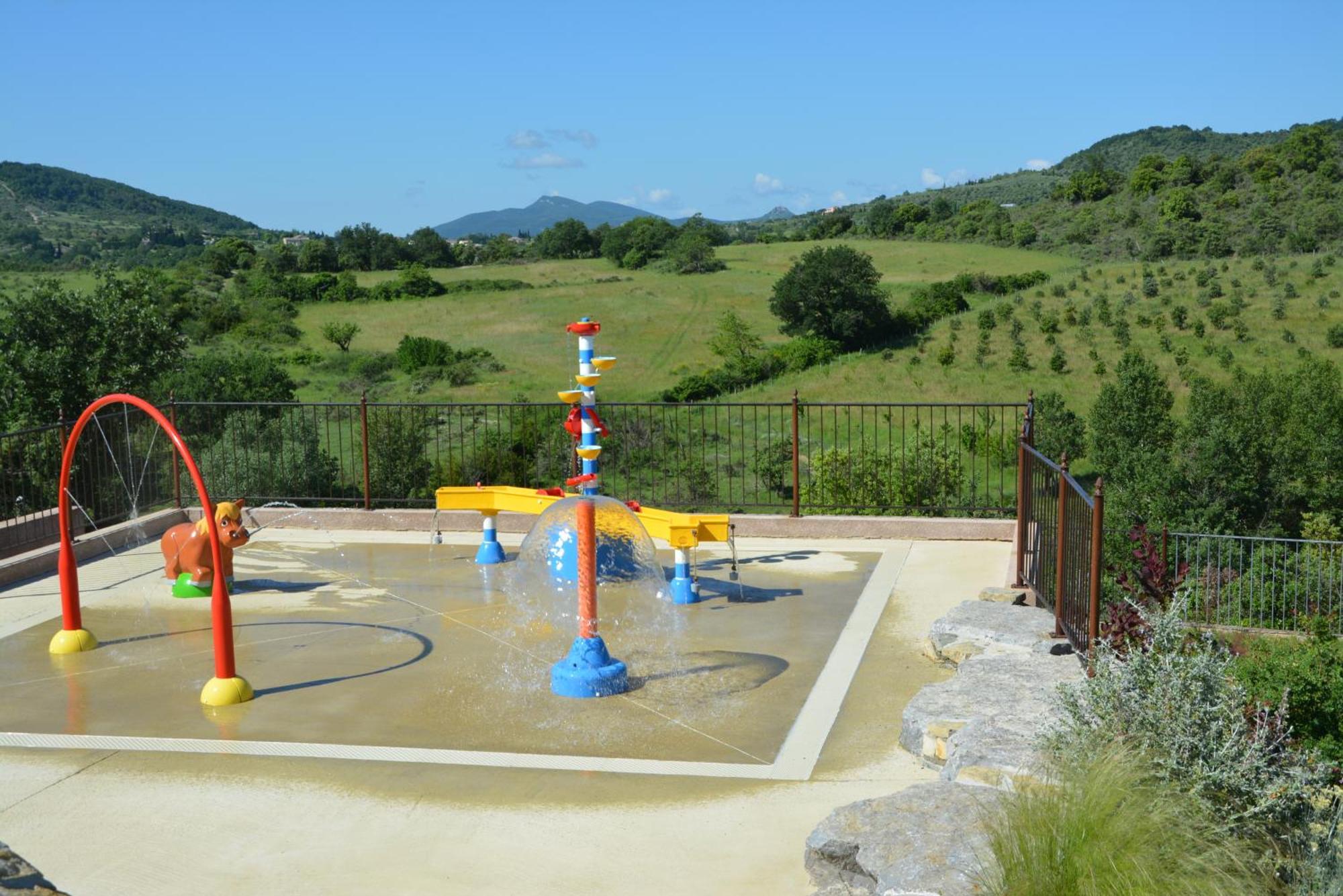 ホテル Domaine De Chadeyron ラゴルス エクステリア 写真