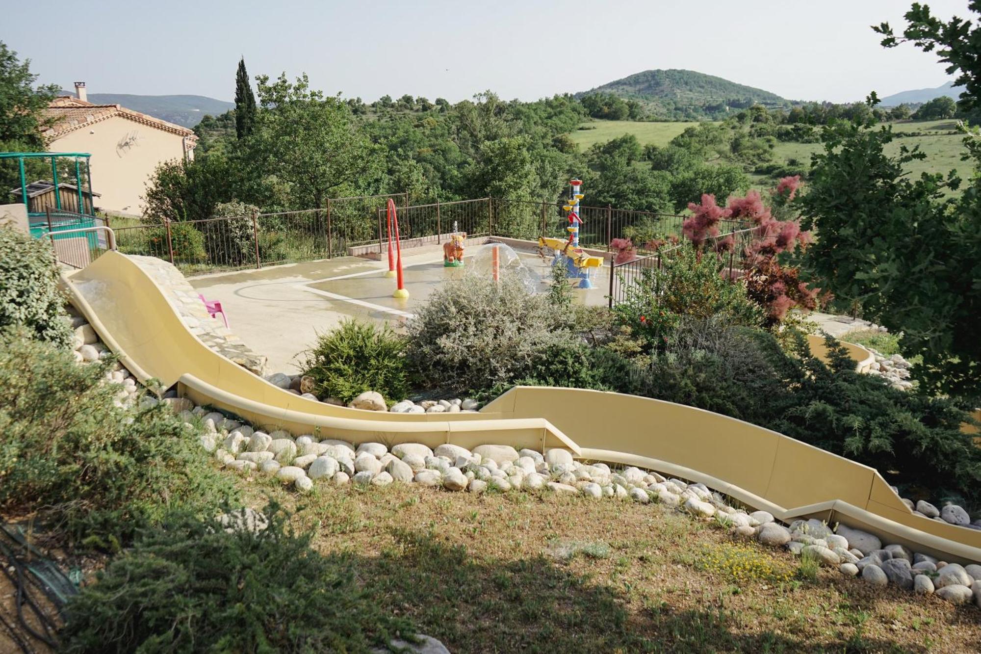 ホテル Domaine De Chadeyron ラゴルス エクステリア 写真